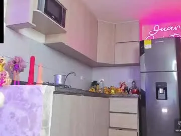 lucretiaburnaugh – webcam model profile photo Image 4