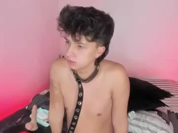 petites_perles – webcam model profile photo Image 10