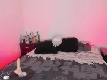 petites_perles – webcam model profile photo Image 13