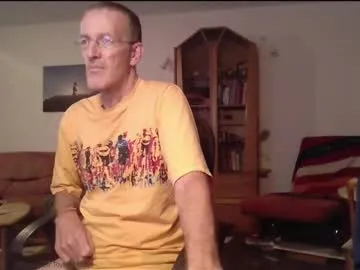 realtryit – webcam model profile photo Image 11