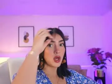 icyhoneybite – webcam model profile photo Image 11