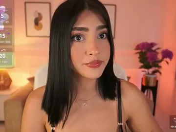 icyhoneybite – webcam model profile photo Image 12