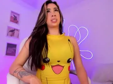 littlejennifer18 – webcam model profile photo Image 3