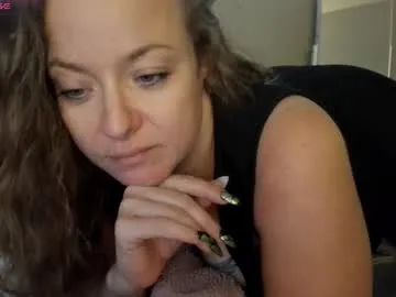 kira0541 – webcam model profile photo Image 9