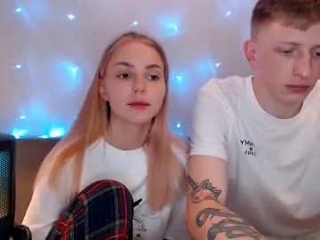 petites_perles – webcam model profile photo Image 11