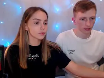 petites_perles – webcam model profile photo Image 7