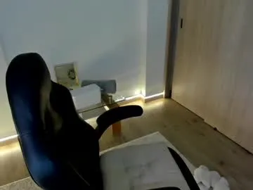 party_rachell_ggh – webcam model profile photo Image 9