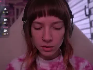 katesunder – webcam model profile photo Image 16