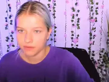 wet_dreamm22 – webcam model profile photo Image 2