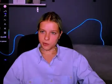 wet_dreamm22 – webcam model profile photo Image 5