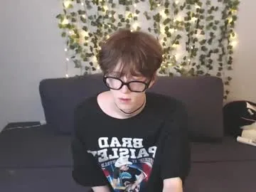 miya_shake – webcam model profile photo Image 3