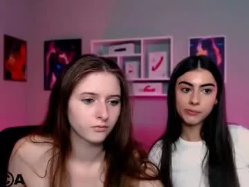 pinkypuppa – webcam model profile photo Image 16