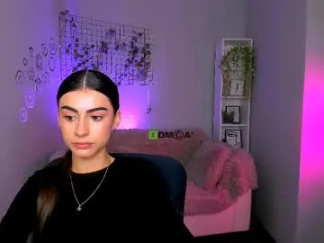 pinkypuppa – webcam model profile photo Image 19