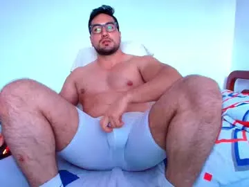 sweetyoops – webcam model profile photo Image 10