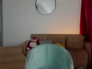 lilypanda – webcam model profile photo Image 9