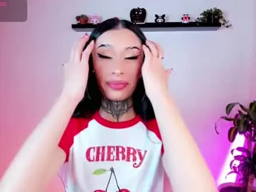 pinkypuppa – webcam model profile photo Image 10