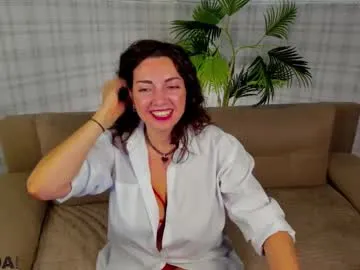 mazymayes – webcam model profile photo Image 17