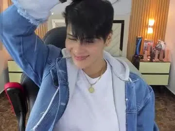 nicky_1824 – webcam model profile photo Image 17