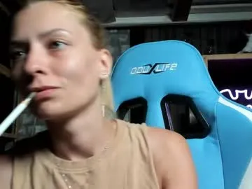 sexy_hot_friends_ – webcam model profile photo Image 15