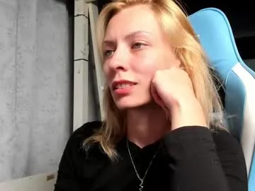 sexy_hot_friends_ – webcam model profile photo Image 9