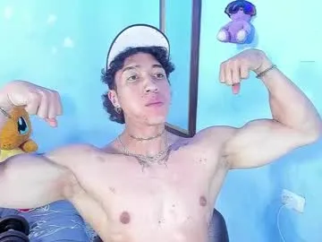 pollyyypocket – webcam model profile photo Image 4