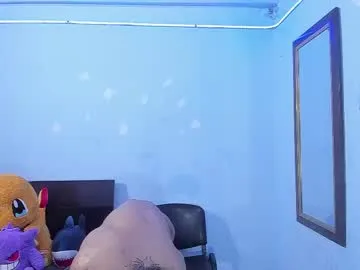 pollyyypocket – webcam model profile photo Image 8