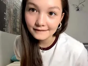 lilly_colins – webcam model profile photo Image 2