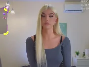 pinkypuppa – webcam model profile photo Image 13