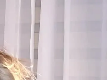 sexxxsirens – webcam model profile photo Image 14