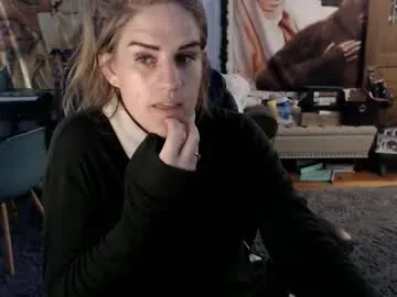 byrdtabitha – webcam model profile photo Image 17