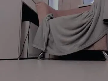 sexxxsirens – webcam model profile photo Image 12