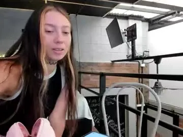 loving_ladies – webcam model profile photo Image 14