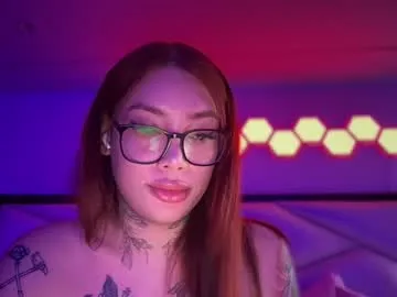 kitty__diamond_ – webcam model profile photo Image 2