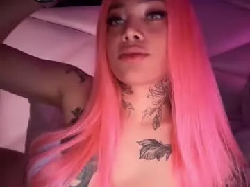 kitty__diamond_ – webcam model profile photo Image 5