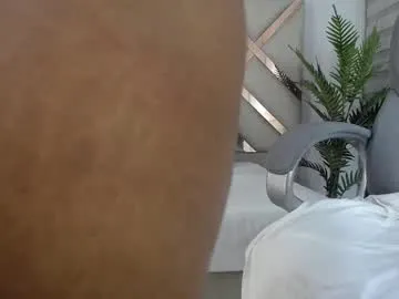 lill_daddysgirl – webcam model profile photo Image 17