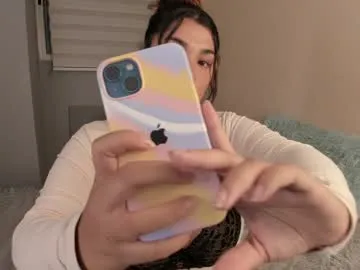 belovedkhlloe – webcam model profile photo Image 13