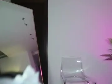 wet_dreamm22 – webcam model profile photo Image 17