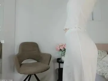 loving_ladies – webcam model profile photo Image 7