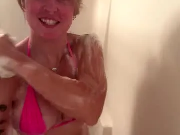 ErikaBonnie – webcam model profile photo Image 14