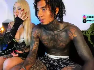 petites_perles – webcam model profile photo Image 11