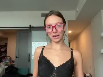 playussoftly – webcam model profile photo Image 3