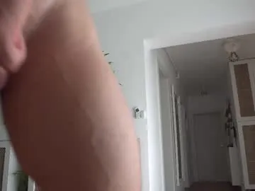 amiramartin – webcam model profile photo Image 12