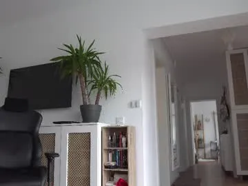 amiramartin – webcam model profile photo Image 2