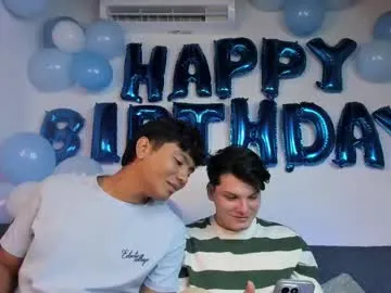 peachylina – webcam model profile photo Image 17