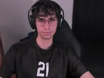 luis7777hui – webcam model profile photo Image 9