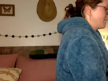 scarletttsinner – webcam model profile photo Image 14