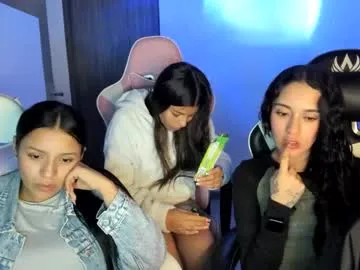 realtryit – webcam model profile photo Image 11