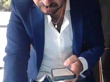 loving_ladies – webcam model profile photo Image 8