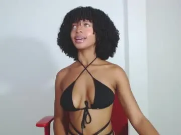 soakerpalace – webcam model profile photo Image 13