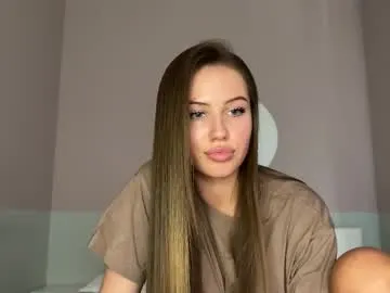 kimmie_ – webcam model profile photo Image 2